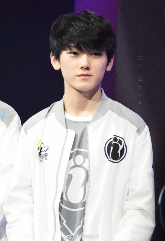 S赛输了就让他背锅？Khan回应：是我自己要求队友这么说的