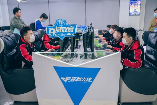 扯到爆